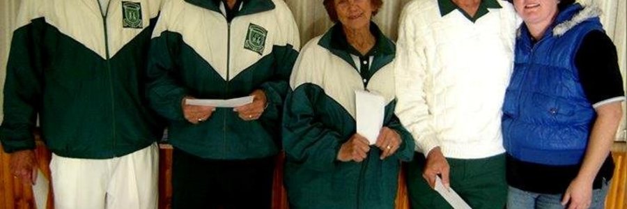 Vlnr: Archie Chambers (klubkaptein), Wally Nimb (skip), Comine Groenewald (derde), Roelof Eksteen (lei) en Melanie Herselman van Colour Box (borg).